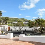Casa Maria Dolores Holiday home *