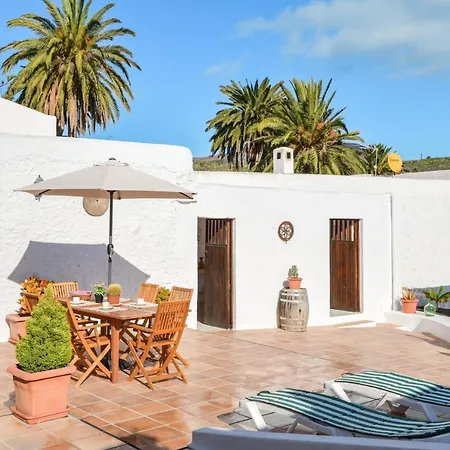 Casa Maria Dolores Haria